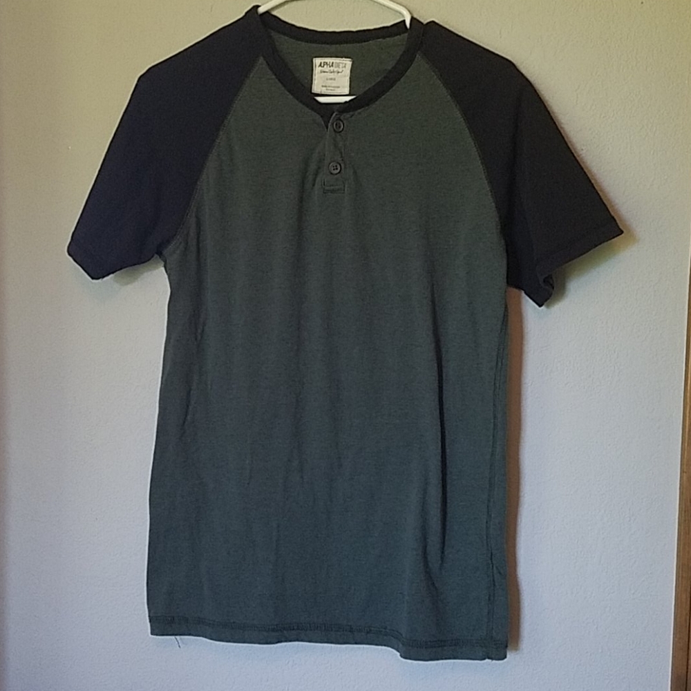 Alpha Beta youth large green and black shirt
